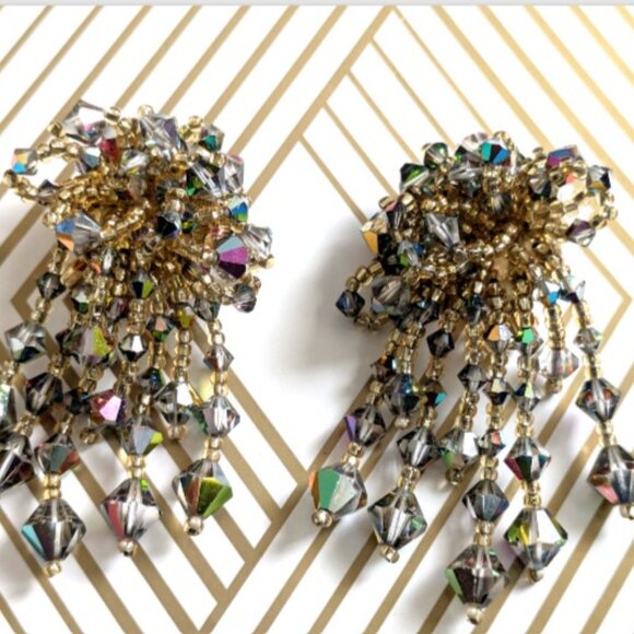 Vintage, Glam, Waterfall, faceted, sparkling Chandelier Drop Clip on Earrings - Picture 8 of 13
